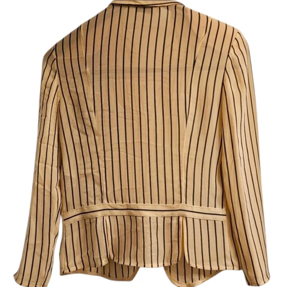 Vintage Giorgio Armani Blouse possibly Resort 2010 Runway Size IT 40 Size US 6